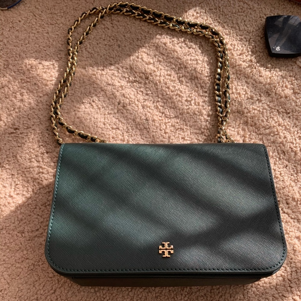 NWOT Tory Burch SAFFIANO EMERSON adjustable chain